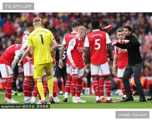 解析阿尔特塔对阵曼城时使用的3-4-3新阵型